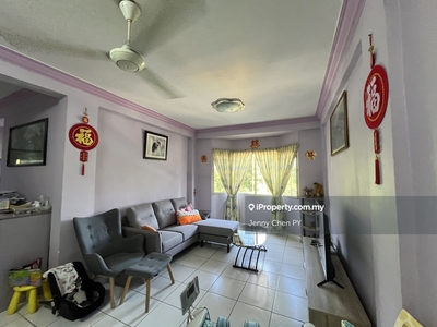 Cheap & Nice Flora apartment @ Balakong Cheras Selangor For Sale