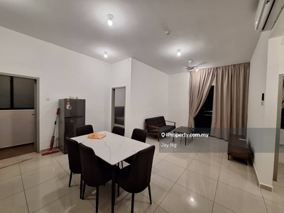 Fully Furnished, Walking Distance to MRT