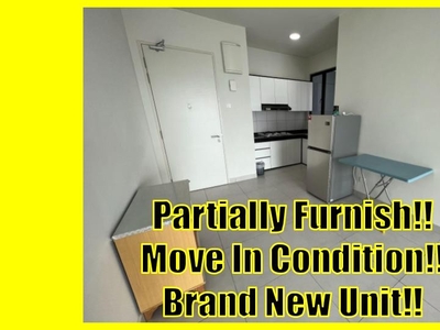 MOVE IN CONDITION | PARTIALLY FURNISH | NEAR MRT STATION