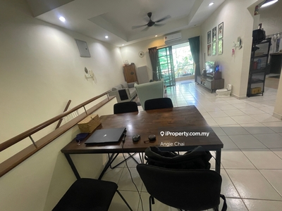 Parkville prima location well kept gated N guarded townhouse for sale