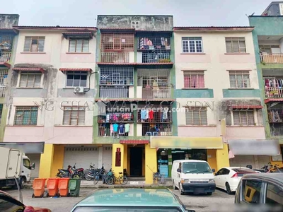 Apartment For Auction at Pangsapuri Jati
