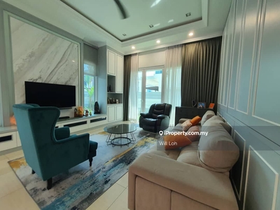 D grande @ Bukit Indah - Double Storey Semi D / 5bedrooms / Renovated