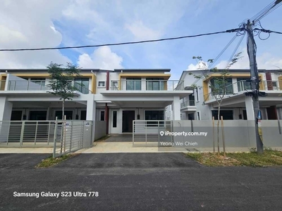 Endlot With Land Double Storey Krubong Height New House Freehold