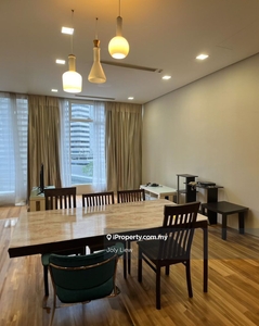 Fully furnished, near pavilion shopping mall