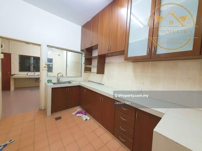 Partly Furnish, Kitchen Wet n Dry, 22x75, Near Playground, 5 Room