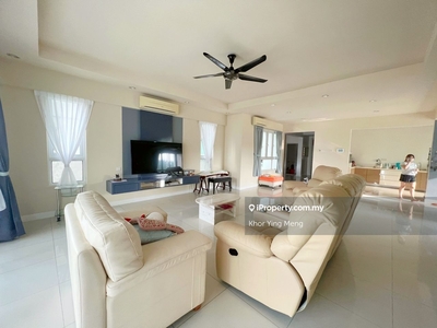 Platino condo 2476sf fully renovated furnished low floor 2 carpark