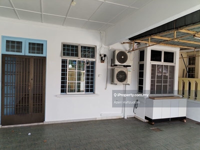 Renovate Single Storey Terrace at Taman Bukit Tiram,Ulu tiram for sale