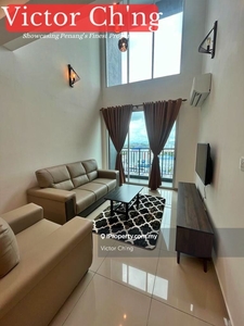 Stunning Duplex: Enjoy Breathtaking View and Double-Height Living Room