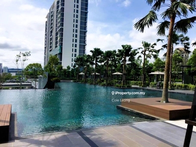 Tropicana Avenue Luxury High Floor Unit Selling Below Market 20%