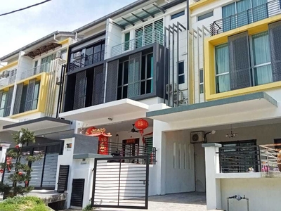 3 storey Terraced House For Rent Semenyih Kaseh Height Taman Semenyih Mewah Selangor Untuk Di sewa