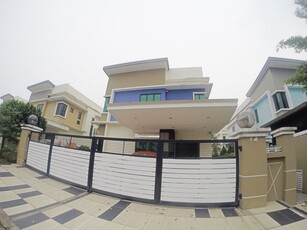 (Freehold, Non bumi, Renovated) 2 Storey Bungalow House, Taman Aman Perdana, Klang