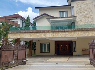 Luxury 3 Storey Bungalow With Swimming Pool At Grandville, USJ 1