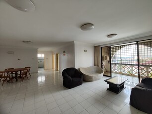 Pelangi Heights Condominium ( Sri Kurnia Condo ) High Floor / 3+1 Bedroom / Fully Furnished