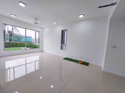 Emerald Hill Alam Damai 2 Rooms Unit For Rent