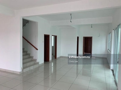 Brand new 3 storey semi-d , spacious and extra land