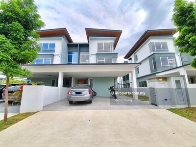 Kajang Tropicana Heights 3 Sty Semi D House for auction