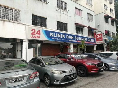 Next to Mrt Station, Walking Distance to Commercial Area