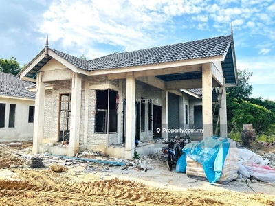 Rumah Banglo Setingkat Cantik di Limbat, Pasir Tumboh