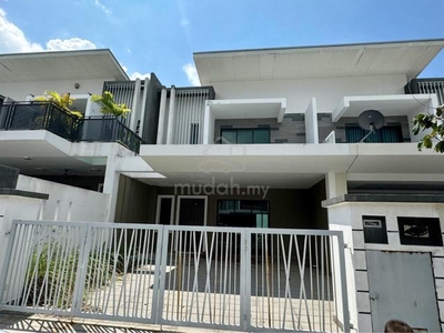 Brand New Double Storey Terrace In Forest Height Aster For Sale