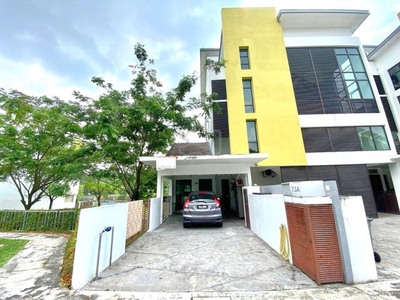 FULLY RENO!! Duplex Townhouse Cempaka Seri Kota Seriemas FACING OPEN