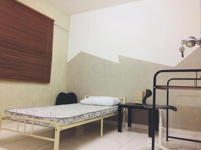 MALE NON-SHARING Mid Bedroom Kondo Rakyat, Pantai Dalam, KL (DEC23)
