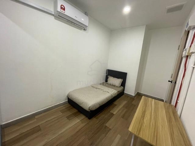 New Single Room near Lalaport✨2 mins walk to Monorail Time Square