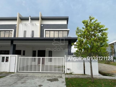 Sendayan【 22x80 Extraland 15ft 】Corner Type Newly Renovated House !!!