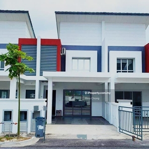 2 Storey Terrace for rent @ Warisan Puteri Sikamat