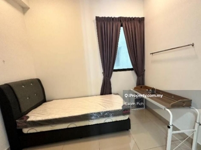 3 Bedrooms Unit Available For Sale