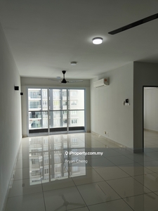 4 aircond 3 room for Sale