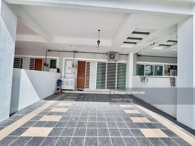 Bandar Seri Botani Lapangan Raya Double Storey House For Sale