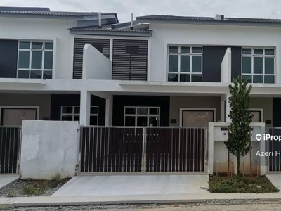 Double Storey Terrace Fully Furnished at Bandar Layangkasa For Rent