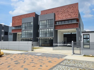 Elmina Business Park Semi-D Factory for Rent !