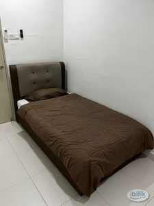 Fully Furnished Middle Room at Casa Tropika, Puchong