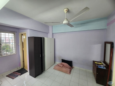 Master Room at Lestari Apartment, Bandar Sri Permaisuri