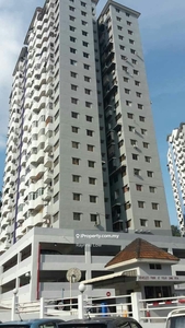 Poolview-Gambier Height Gelugot 3-Rooms 900sf P/Furnished 1-Carpark