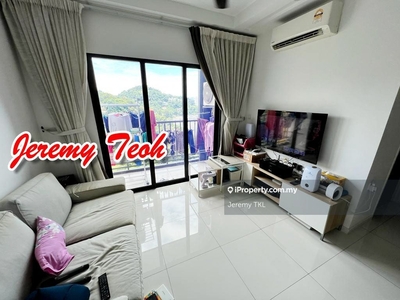 Tri Pinnacle 800sqft High Floor 2cp Fully Furnished Renovated