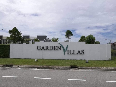 Bukit Indah @ Garden Villas @ Double Storey Cluster FOR SALE
