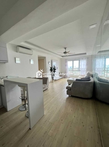 Condo For Sale at Axis Residence
