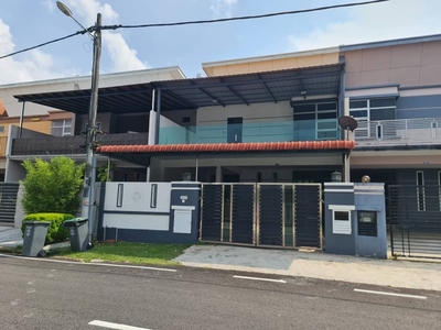 Double Storey Super Link House For Sale @ Jalan Ceria, Bandar Putra Kulai
