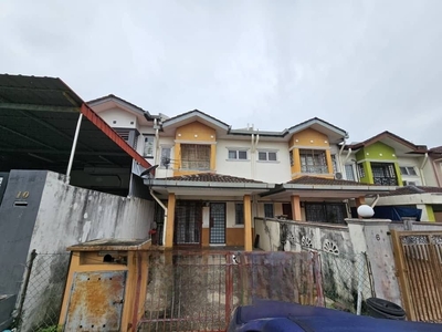 Double Storey Terrace House Taman Lestari Putra LEP 6 Seri Kembangan