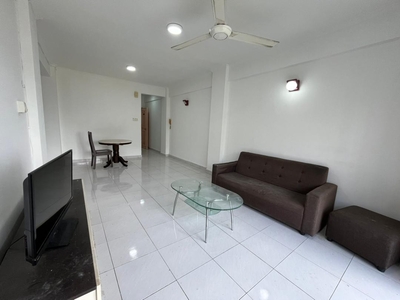 Pan Vista Apartment @ Permas Jaya Masai / Middle Floor
