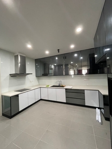 RENOVATED AND SPACIOUS HOUSE IN THE SKY X2 RESIDENCY AT PUCHONG