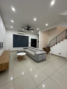 Setia Indah double storey house for rent