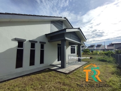 Single Storey Semi Detached House For Rent
