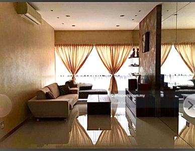Suasana sentral loft for rent /85% furniture / 2rooms