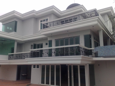 2.5 Storey Bungalow With Pool Overlooking Golf Course