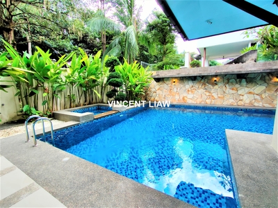 3 Storey Bungalow with Pool & Lift