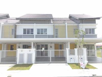 96 Residence Salak Perdana terrace for sale