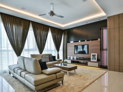 Bukit Jalil New Freehold Sky Bungalow / 22ft Living Room with Big Balcony / 4 Carparks